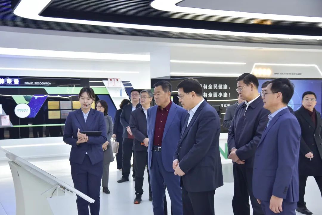 青島市委副書記、市長趙豪志一行蒞臨文達通股份考察調(diào)研